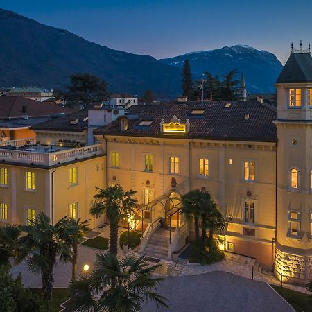 Villa Italia Luxury Suites And Apartments Arco Exterior foto
